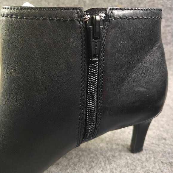 Ladies Clarks Smart Ankle Dancer Sky Boots Sz 7.5 / New with Box - Picture 6 of 11